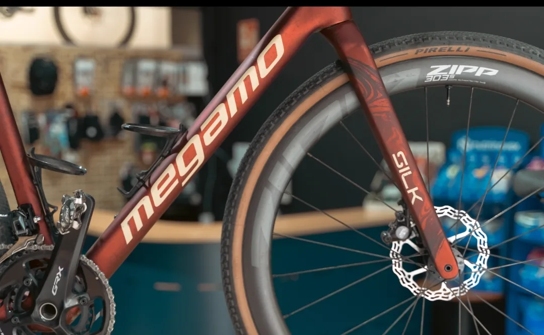 Bicicleta Megamo en Madma Bikes, partner DJI Avinox